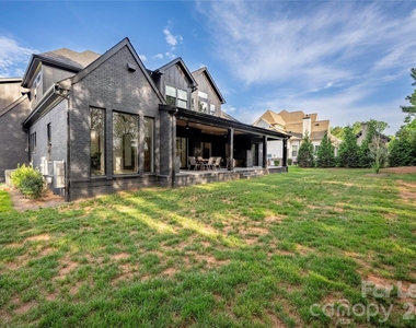 10119 Laurier Lane - Photo Thumbnail 47