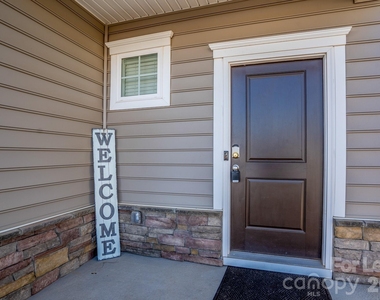 8119 Sheffield Drive - Photo Thumbnail 4