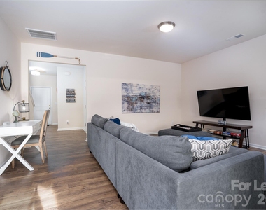 8119 Sheffield Drive - Photo Thumbnail 13