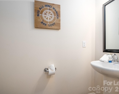 8119 Sheffield Drive - Photo Thumbnail 17