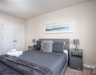 8119 Sheffield Drive - Photo Thumbnail 21