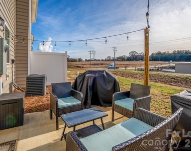 8119 Sheffield Drive - Photo Thumbnail 43