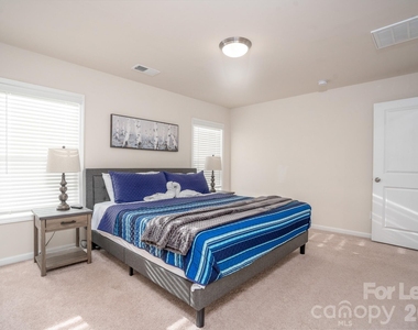 8119 Sheffield Drive - Photo Thumbnail 31