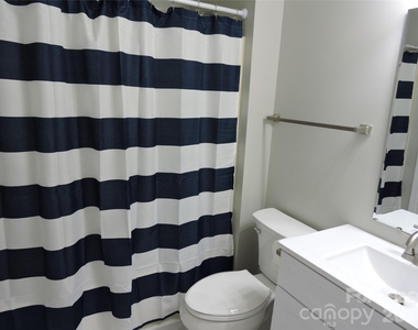 3903 Florham Place - Photo Thumbnail 8