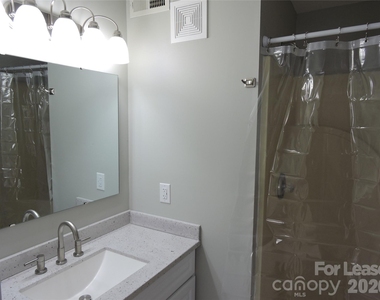 3903 Florham Place - Photo Thumbnail 6