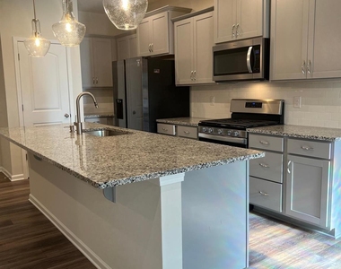 1424 Galloway Road - Photo Thumbnail 6