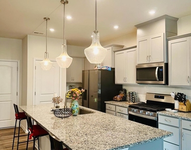 1424 Galloway Road - Photo Thumbnail 1