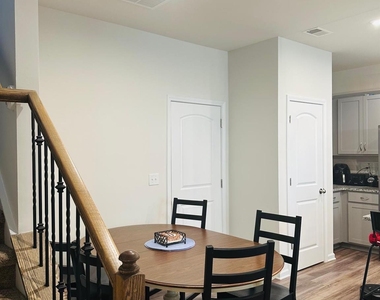 1424 Galloway Road - Photo Thumbnail 8
