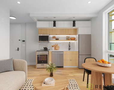65 4th Avenue - Photo Thumbnail 1