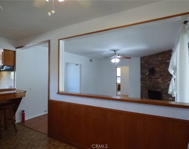5436 Robinhood Avenue - Photo Thumbnail 3