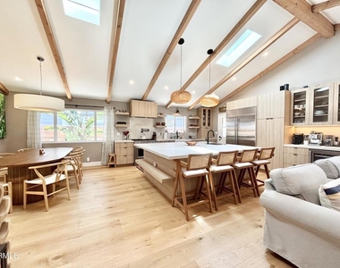 5209 Wavecrest Way - Photo Thumbnail 33