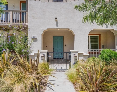 667 Pedro Street - Photo Thumbnail 1