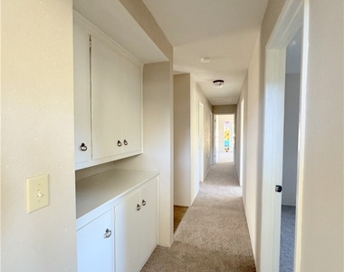 3528 Castle Rock Road - Photo Thumbnail 16