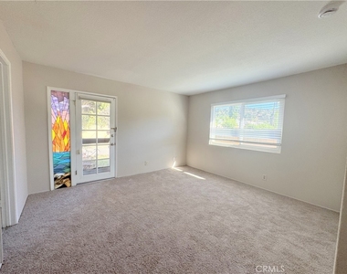 3528 Castle Rock Road - Photo Thumbnail 8