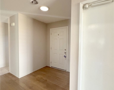 3528 Castle Rock Road - Photo Thumbnail 17