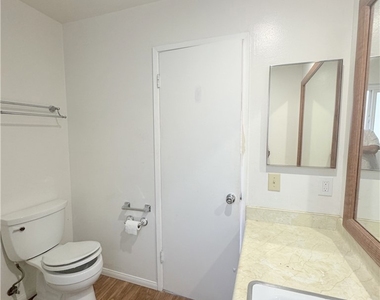 3528 Castle Rock Road - Photo Thumbnail 10