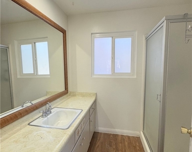 3528 Castle Rock Road - Photo Thumbnail 9