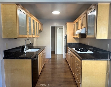 3528 Castle Rock Road - Photo Thumbnail 5