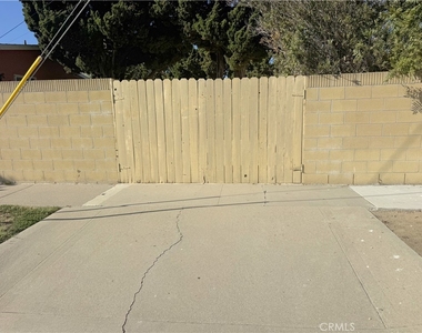 3528 Castle Rock Road - Photo Thumbnail 21