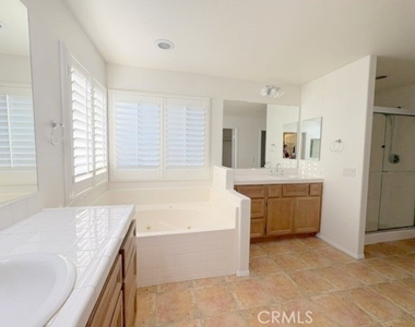 13317 Linnea Street - Photo Thumbnail 8
