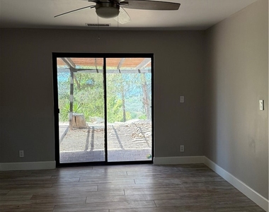 27258 Kiavo Drive - Photo Thumbnail 14