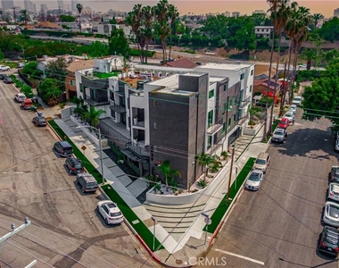 2828 London Street - Photo Thumbnail 20