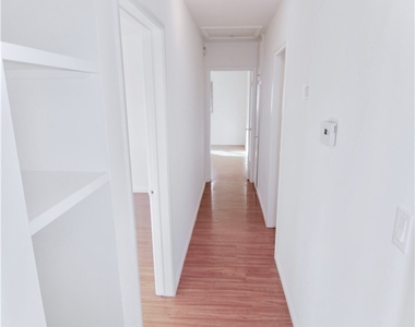 6951 Simpson Avenue - Photo Thumbnail 8