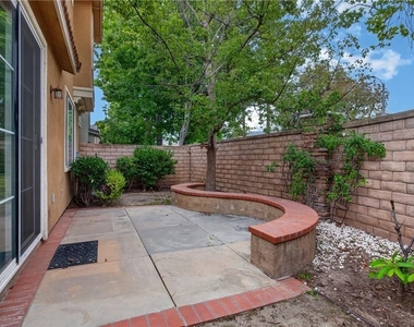 1908 Blazewood Street - Photo Thumbnail 41
