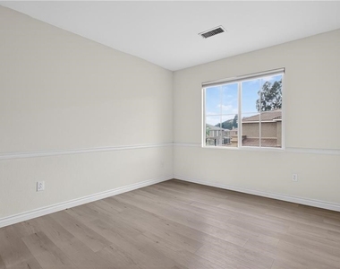 1908 Blazewood Street - Photo Thumbnail 27