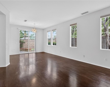 1908 Blazewood Street - Photo Thumbnail 4