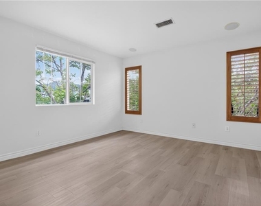 1908 Blazewood Street - Photo Thumbnail 20