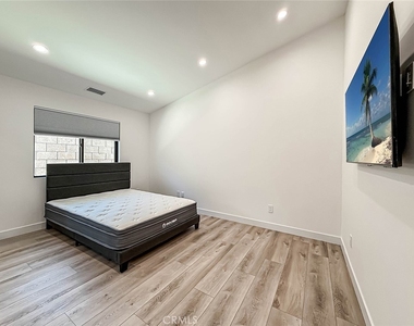 22921 Dolorosa Street - Photo Thumbnail 51