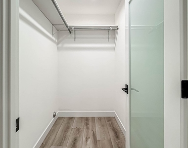 22921 Dolorosa Street - Photo Thumbnail 37