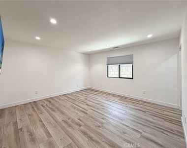 22921 Dolorosa Street - Photo Thumbnail 40