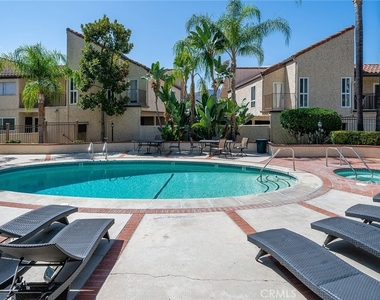 23401 Park Sorrento - Photo Thumbnail 29