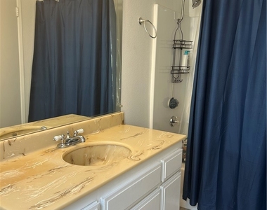 11300 Foothill Boulevard - Photo Thumbnail 28