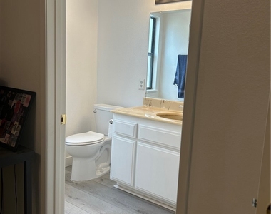 11300 Foothill Boulevard - Photo Thumbnail 27