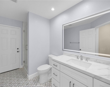5700 Scotch Pine - Photo Thumbnail 15