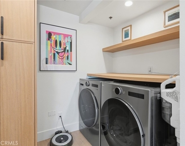 345 Avocado Street - Photo Thumbnail 7