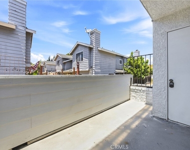 345 Avocado Street - Photo Thumbnail 12