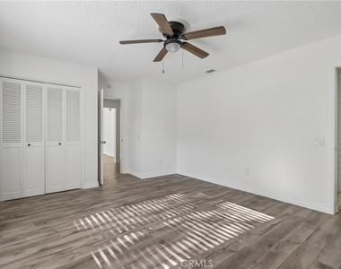 1184 Lyndhurst - Photo Thumbnail 19