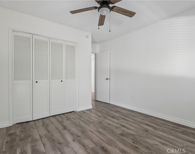 1184 Lyndhurst - Photo Thumbnail 10