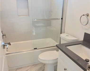 10824 Long Beach Blvd - Photo Thumbnail 5