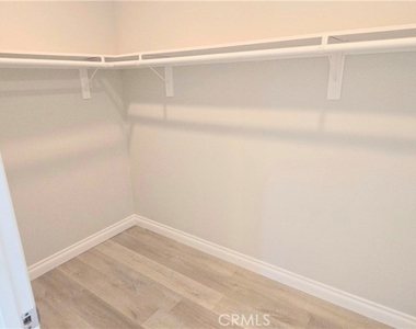 10824 Long Beach Blvd - Photo Thumbnail 31