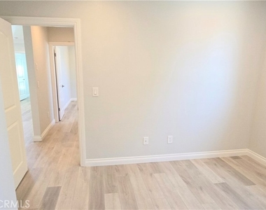 10824 Long Beach Blvd - Photo Thumbnail 43
