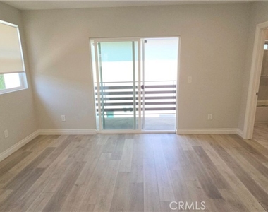 10824 Long Beach Blvd - Photo Thumbnail 30