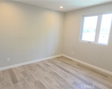 10824 Long Beach Blvd - Photo Thumbnail 52