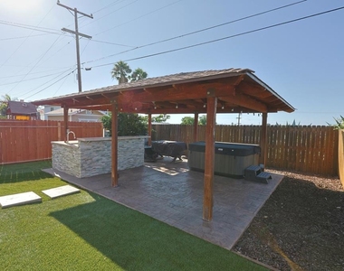 5740 Midwick St - Photo Thumbnail 18