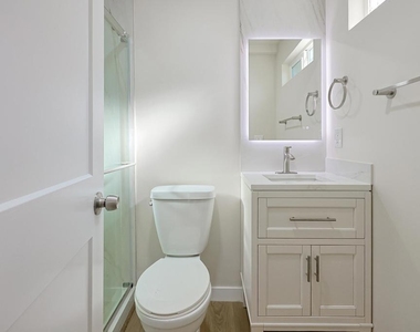 5740 Midwick St - Photo Thumbnail 13