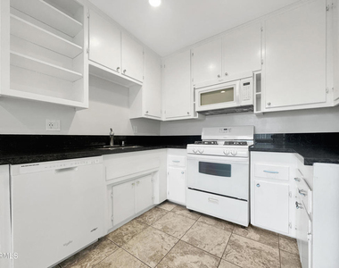 580 N Los Robles Avenue - Photo Thumbnail 5